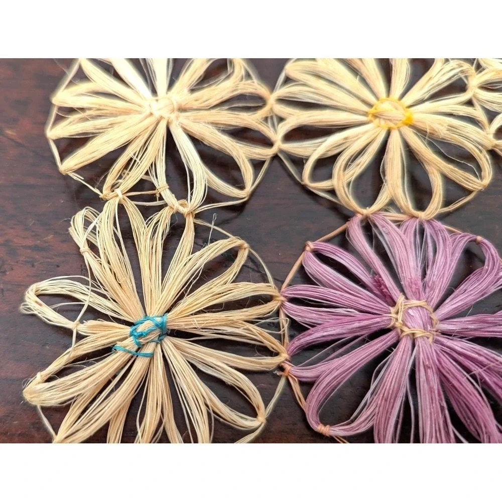 Vintage Handmade Raffia Straw Flower Placemats Colorful Boho Table Decor Set 3